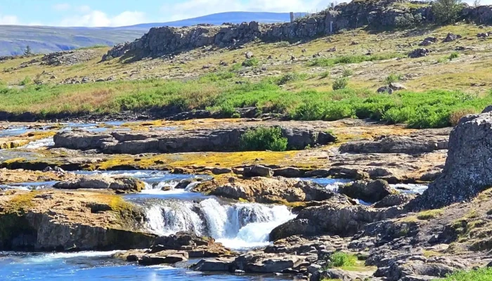 Laxa I Kjos Fjall - Iceland