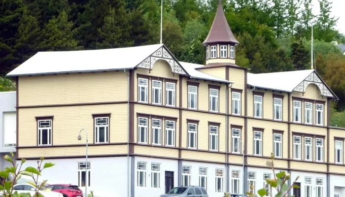 Leikfelag Akureyrar Athugasemdir - Akureyri