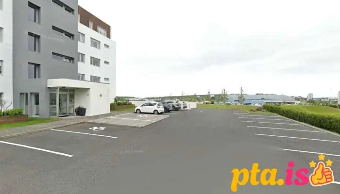 Leikvöllur - 203 Kópavogur