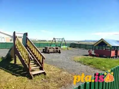 Leikvöllur - 225 Álftanes