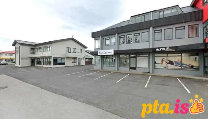 Lína Lokkafína - 220 Hafnarfjörður