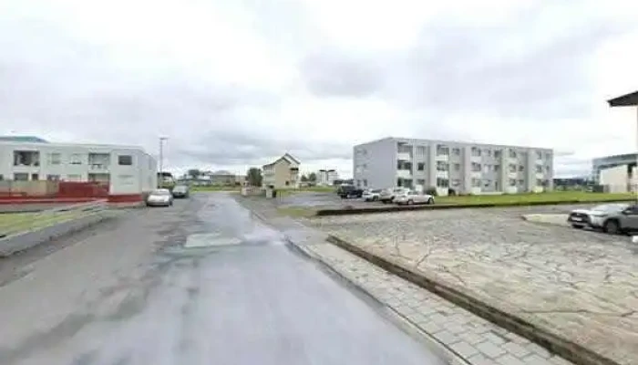 Lindalauf -  Fataverslun - Keflavík