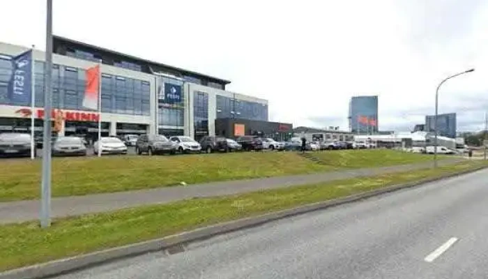 Litaver -    Teppabudin Street View 360deg - Kópavogur