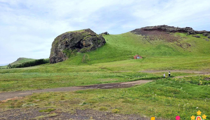 Loftsalahellir Cave -  Ferðamannastaður - Dyrhólavegur
