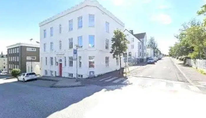 Logfraedithjonusta Sigurdar Sigurjonssonar Hrl Street View 360deg - Reykjavík
