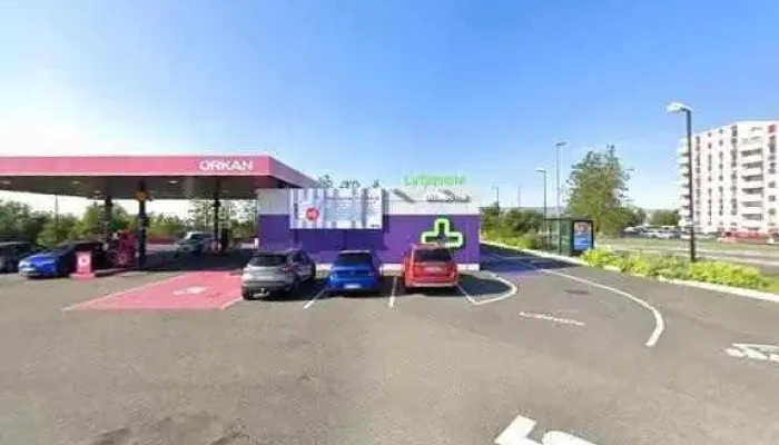 Lyfjaval Sudurfelli Street View 360deg - Reykjavík