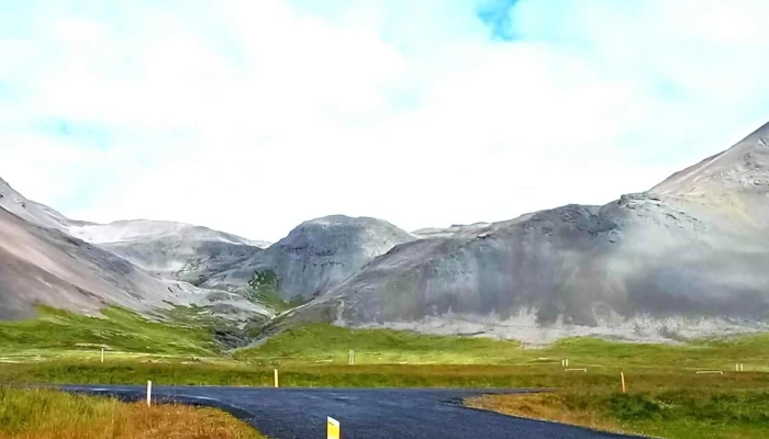 Lysuholslaug Instagram - Snæfellsbær