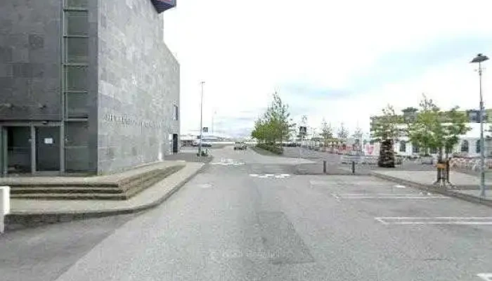 Markadsstofa Hafnarfjardar Street View 360deg - Hafnarfjörður
