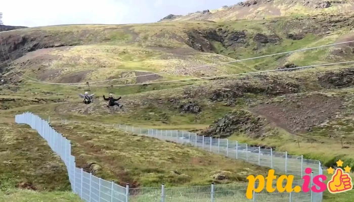 Mega Zipline Iceland -  Myndskeid - Hveragerði