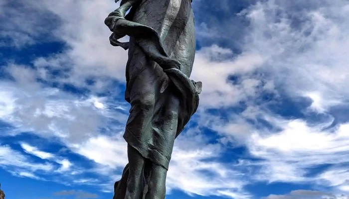 Mormon Pond - Lds Church Monument - Hamarsvegur