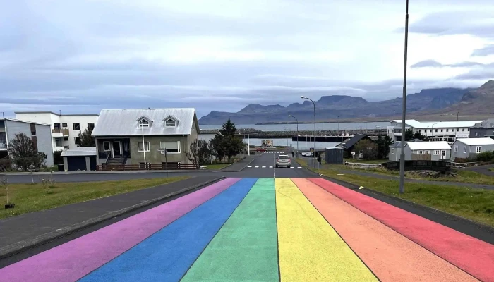 Olafsvik Rainbow Street Numer - Ólafsvík