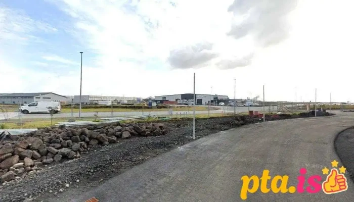 On Power Charging Station - Ísland