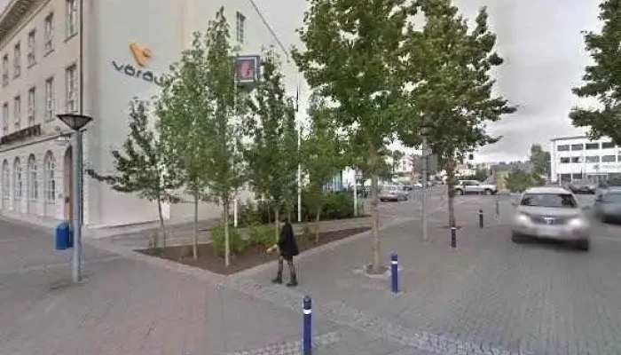 Postbox Akureyri Vid Landsbankann Street View 360deg - Akureyri