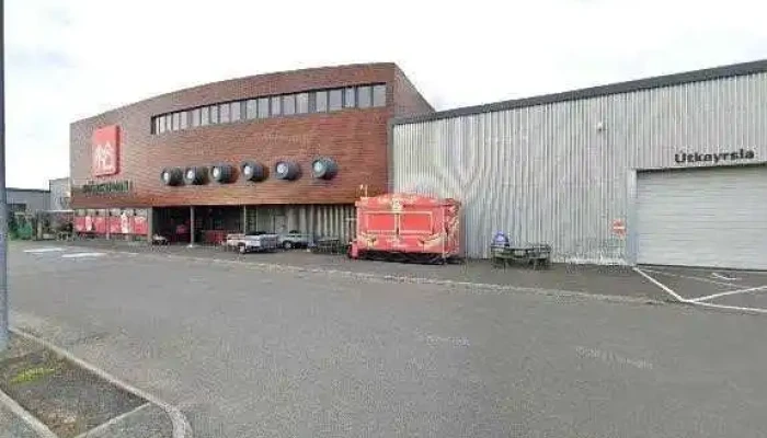Postbox I Grafarholti Vid Ellingsen Posthus - Reykjavík