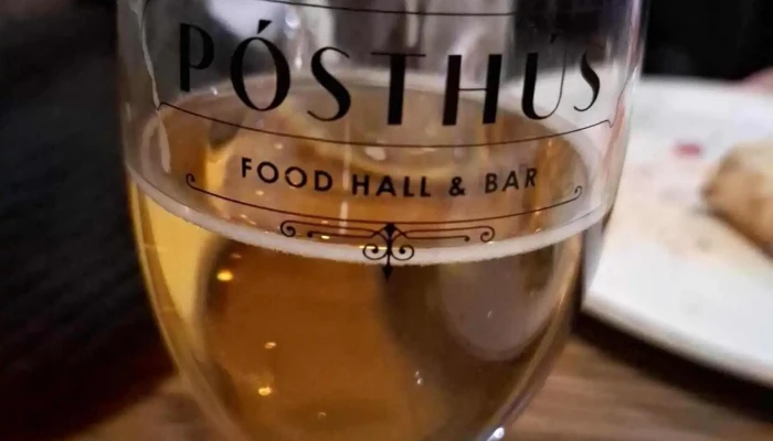 Posthus Food Hall Bar Sider - Reykjavík