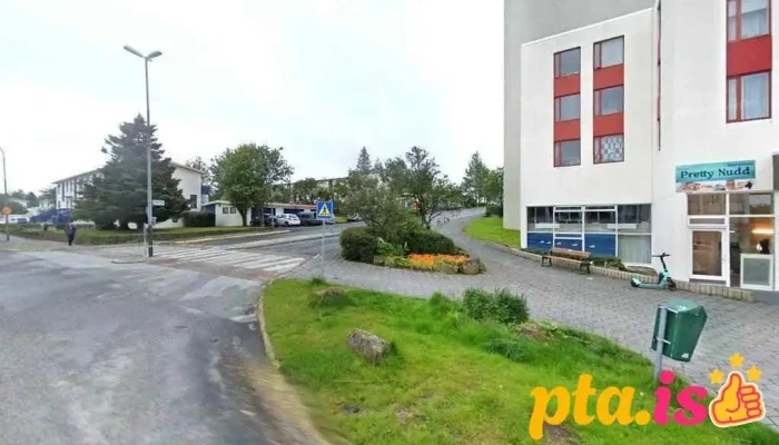 Pretty Nudd - Kópavogur