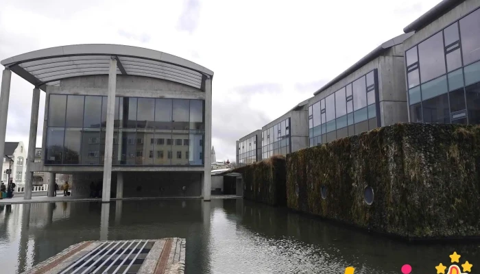 Radhus Reykjavikur Nyjast - Reykjavík
