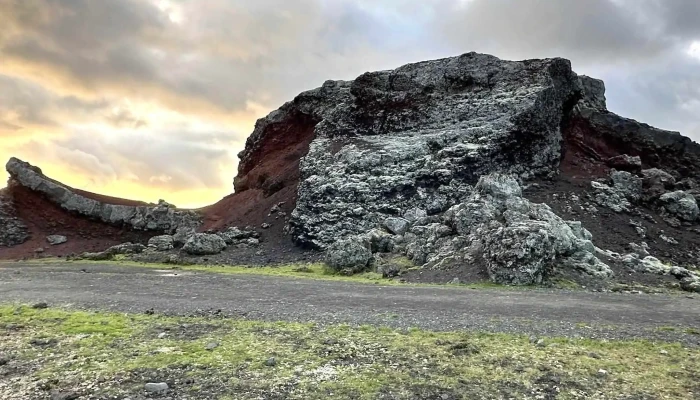 Raudholar Heimilisfang - Iceland