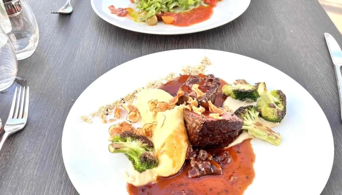 Restaurant Varma -  Hvernig A Að Komast þangað - Hveragerði