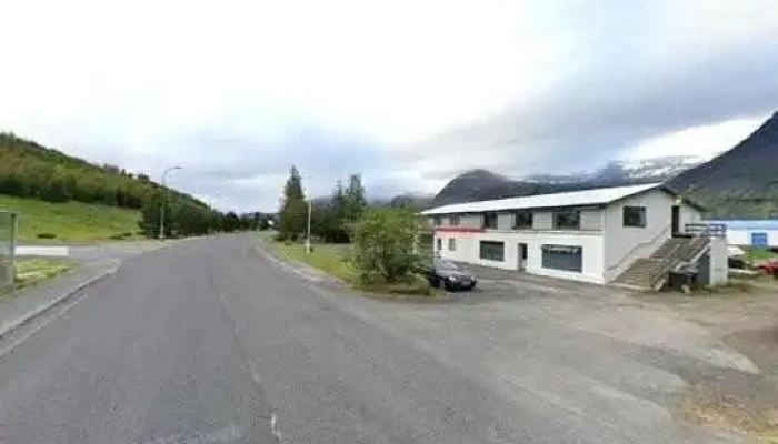 Reydarfjordur   Orkuskalinn Bus Stop - Reyðarfjörður