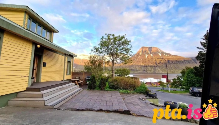 Reydarfjordur Apartment -  Naerumhverfi - Reyðarfjörður
