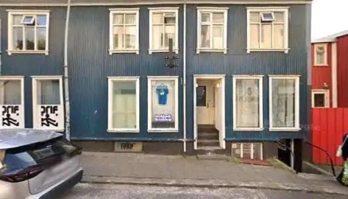 Reykjavik Headshop Street View 360 - Reykjavík