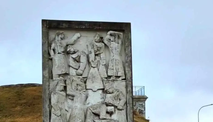 Saltfiskstoflun Skulptur - Reykjavík