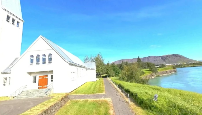 Selfosskirkja -  Street View 360deg - Selfoss