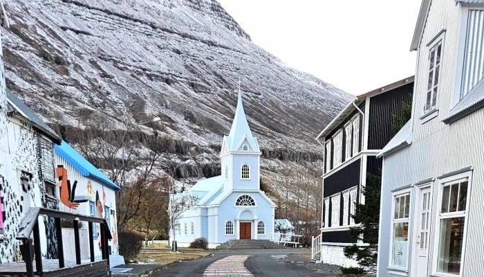 Seydisfjardarkirkja Einkunn - Seyðisfjörður