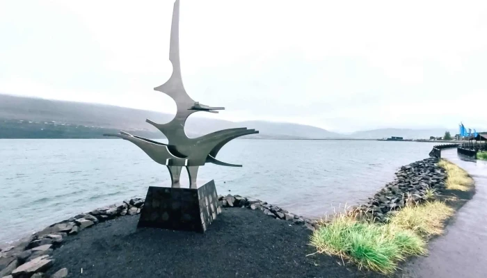 Sigling Eftir Jon Gunnar Arnason Street View 360deg - Akureyri