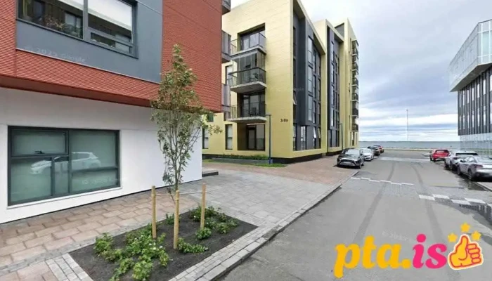 Sjoppan Hársnyrtistofa - 105 Reykjavík