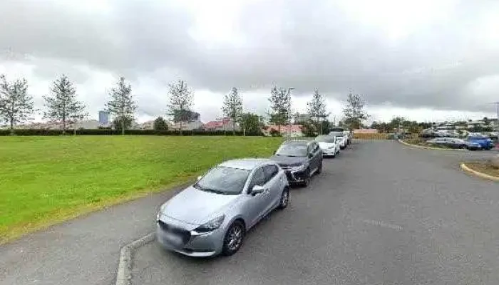Sjukrathjalfunin Sporthusinu Street View 360deg - Kópavogur