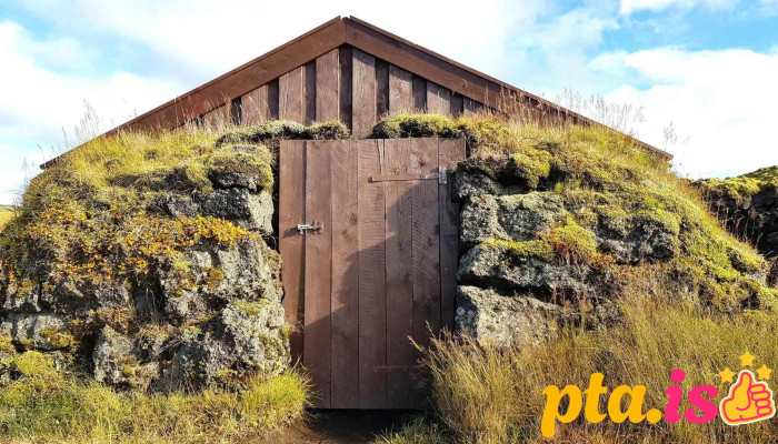 Skaelingar Naerumhverfi - Iceland