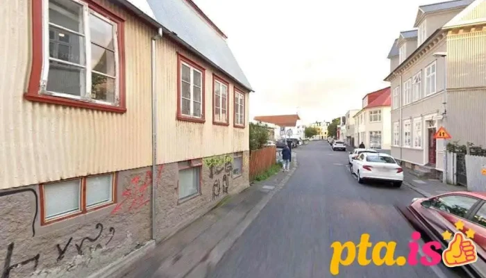 Skuggi hárgreiðslustofa og heildverslun - 101 Reykjavík