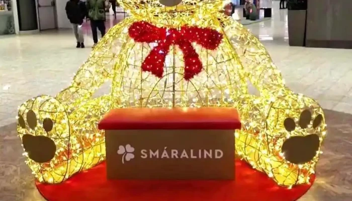 Smaralind Myndskeid - Kópavogur