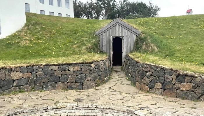 Snorralaug I Reykholti Staðsetning - Reykholt