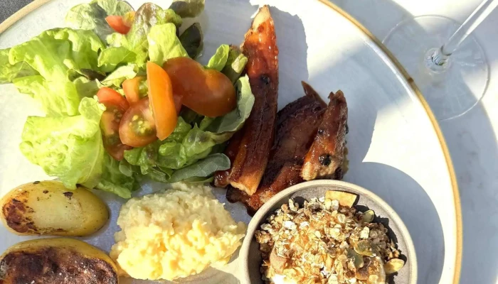 Sol Restaurant Hvar - Hafnarfjörður