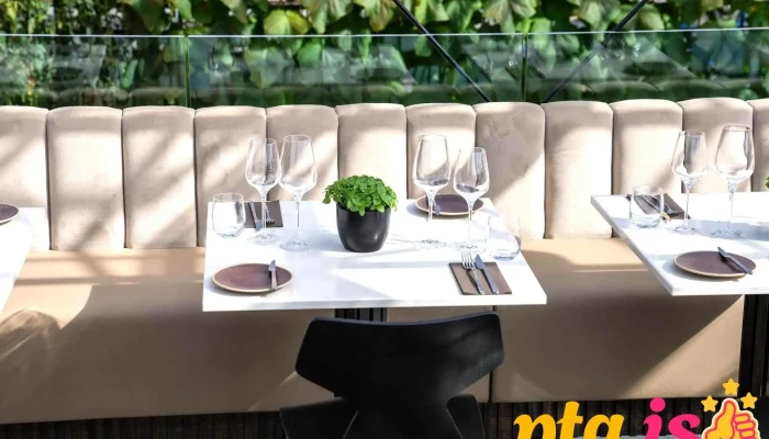 Sol Restaurant Veitingastaður - Hafnarfjörður