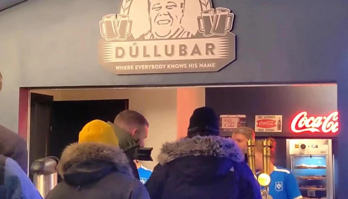 Stjornuvollur Samsung Vollurinn Myndbond - Garðabær