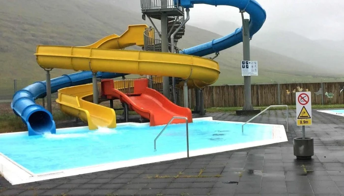 Sundlaug Eskifjardar Nalægt Mer - Eskifjorður