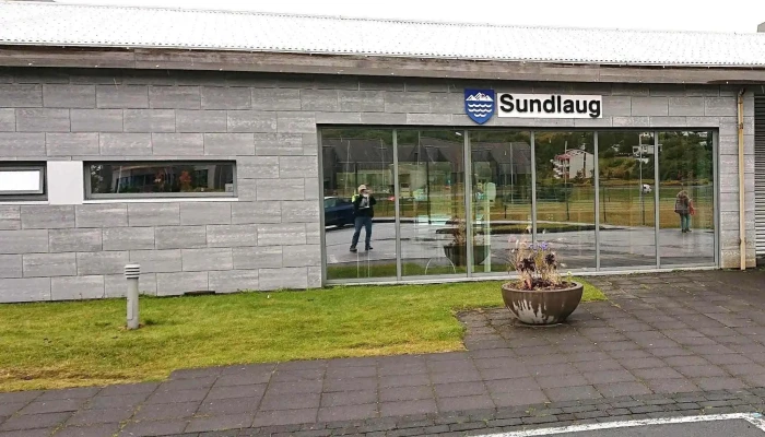 Sundlaug Eskifjardar Opið Nuna - Eskifjorður