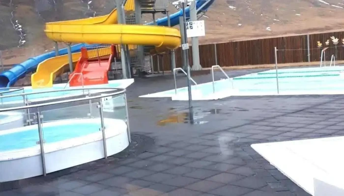Sundlaug Eskifjardar Sundlaug - Eskifjorður