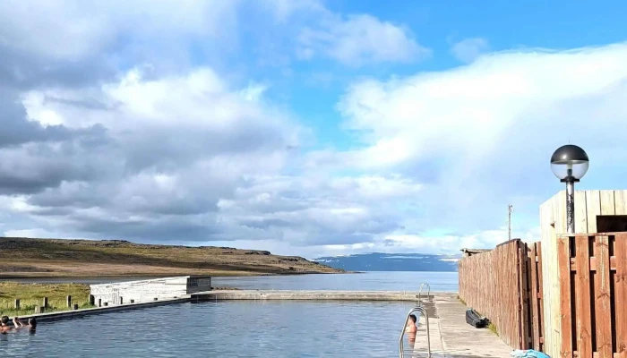Sundlaugin A Reykjanesi Verð - Reykjanesskóli