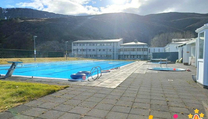 Sundlaugin Laugum - Sælingsdalsvegur