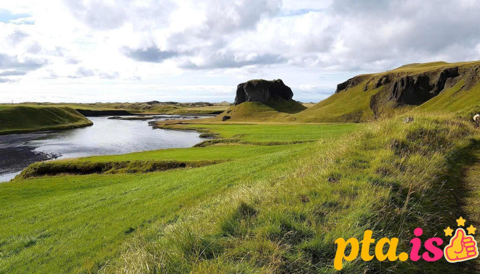 Systrastapi -  Ferðamannastaður - Kirkjubæjarklaustur