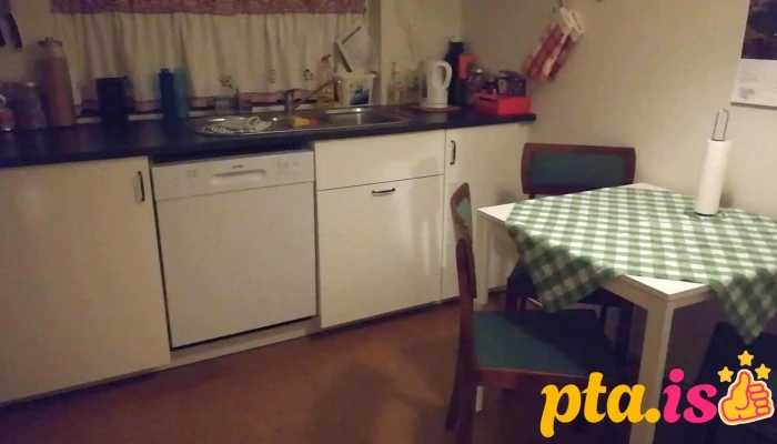 Teigur Guesthouse -  Myndskeid - Akranes