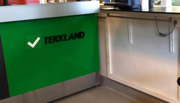 Tekkland Simi - Hafnarfjörður