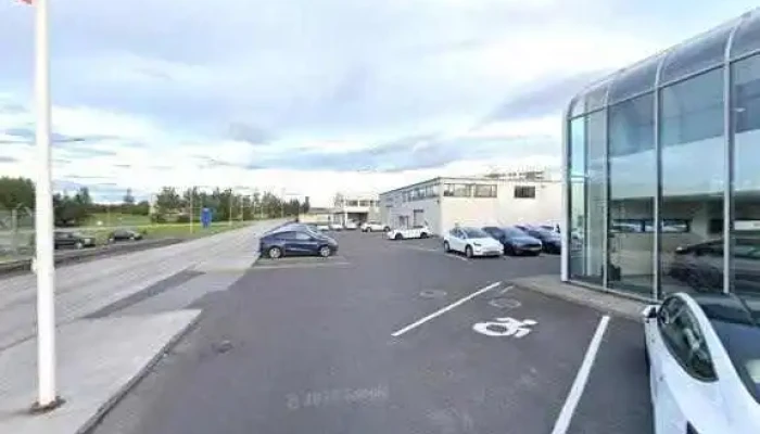 Tesla -  Street View 360deg - Reykjavík