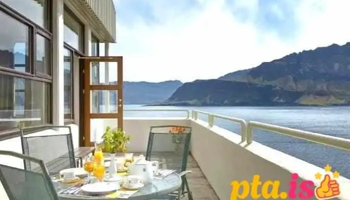 The Cliff Hotel - Neskaupstaður