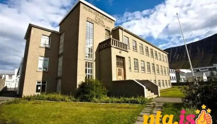 Tonlistarskoli Isafjardar Tonlistarskoli - Ísafjörður